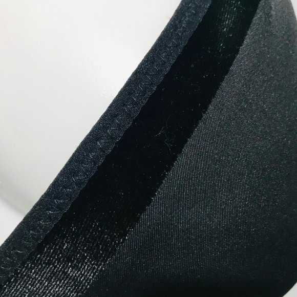 IZOD Black 42D Bra NWT - Picture 2 of 5